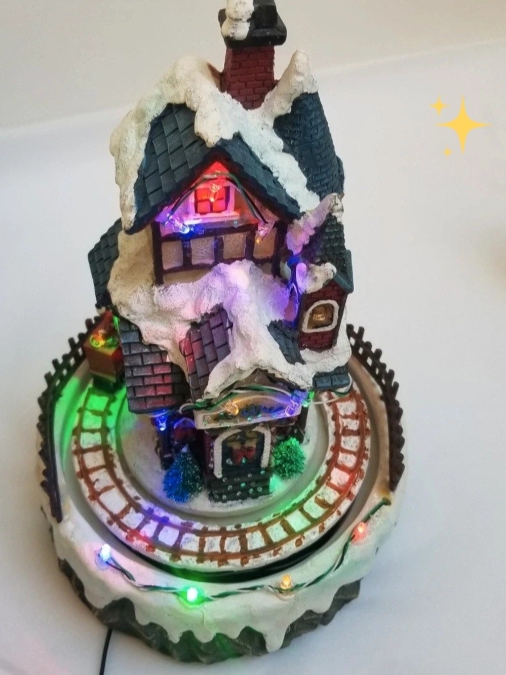 Festive Light-Up Ceramic Christmas House TRAIN